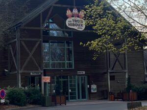 Parc Asterix Le Trois Hiboux Hotel Review ()