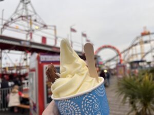 Clacton Pier Review ()