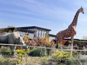 Colchester Zoo Review ()
