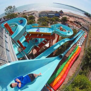 Splashdown Quaywest Review ()