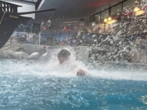 Coral Reef Review ()