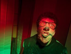 Screamfest Burton Review ()
