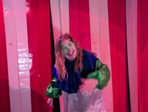 The Howl Review ()