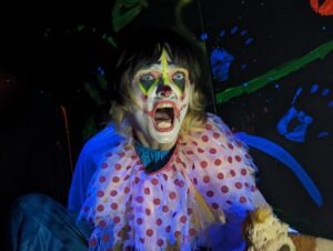 The Howl Review ()