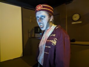 The Howl Review ()