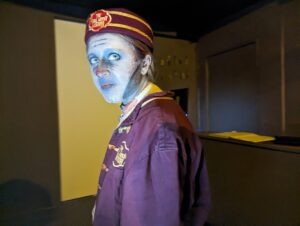 The Howl Review ()