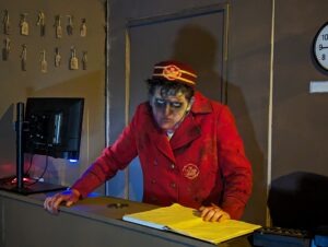 The Howl Review ()