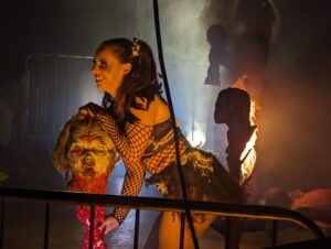 The Howl Review ()