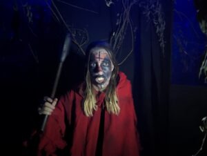 The Howl Review ()
