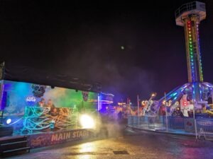Fairground Frights at Great Yarmouth Please Beach Review ()