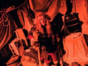 Spooky World Review ()