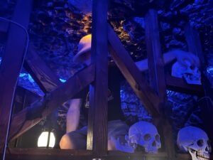 The Explorer's Diary at Hounds Escape ()