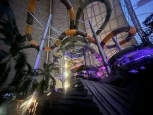 Tropical Islands Review ()