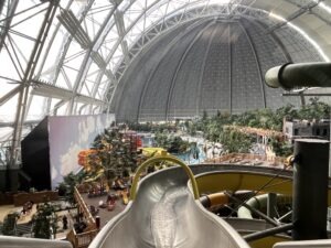 Tropical Islands Review ()