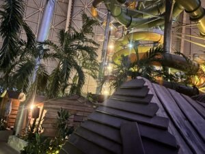 Tropical Islands Review ()