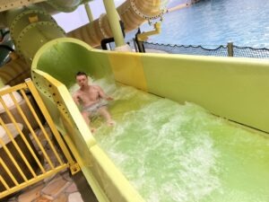 Tropical Islands Review ()