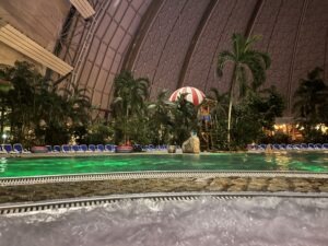 Tropical Islands Review ()