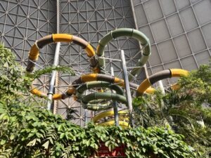 Tropical Islands Review ()