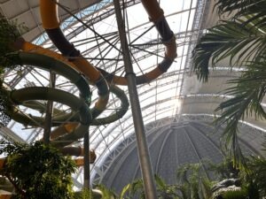Tropical Islands Review ()