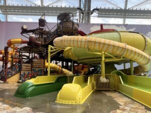Tropical Islands Review ()