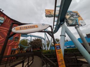 The Wave at Drayton Manor Review ()