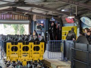 The Wave at Drayton Manor Review ()