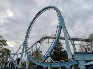 The Wave at Drayton Manor Review ()