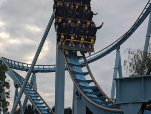 The Wave at Drayton Manor Review ()