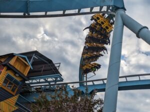 The Wave at Drayton Manor Review ()