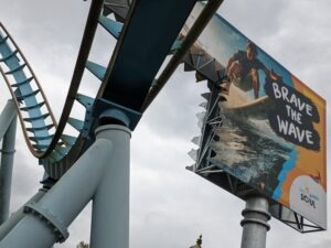 The Wave at Drayton Manor Review ()