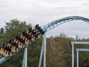 The Wave at Drayton Manor Review ()