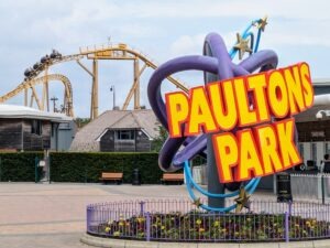 Paultons Park Review ()