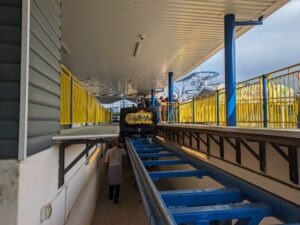Paultons Park Review ()