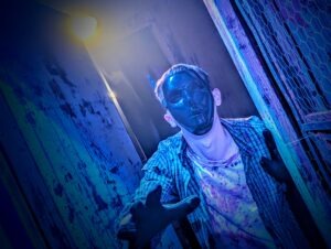 SCREAMS Review ()