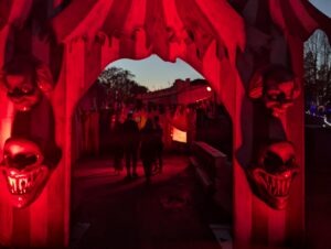 Scare City Review ()