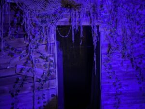 Spooky World Review ()