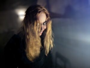 The Howl Review ()