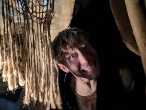 The Howl Review ()