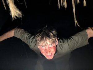 The Howl Review ()