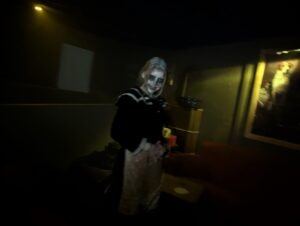 The Howl Review ()
