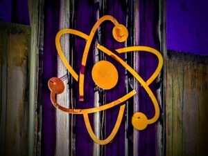 Luna Springs MELTDOWN Review ()