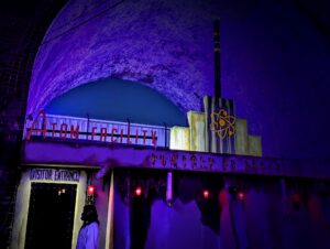 Luna Springs MELTDOWN Review ()