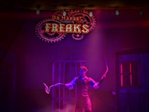 Luna Springs MELTDOWN Review ()