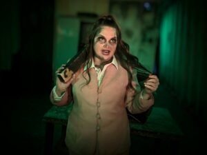 Luna Springs MELTDOWN Review ()