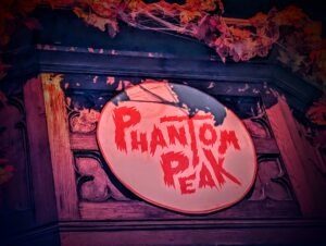 Phantom Peak Halloween Review ()