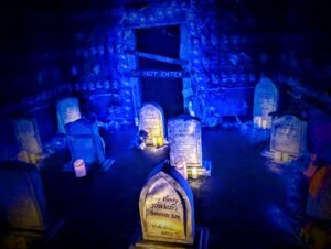 Phantom Peak Halloween Review ()