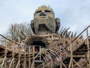 Run Alton Towers Review ()