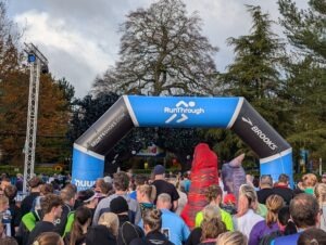 Run Alton Towers Review ()