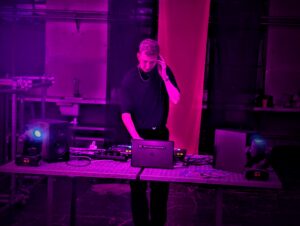Deathcell Magenta Review ()