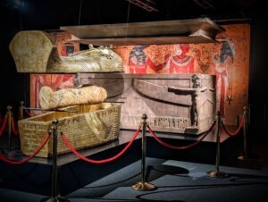 Tutenkahmun The Immersive Exhibition London Review ()